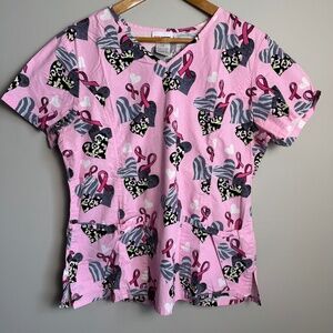 Scrubstar Women's Short Sleeve V-Neck Scrub Top‎ Pink Ribbon and Hearts Large